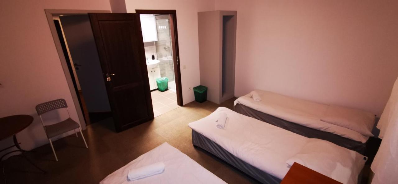 Hostel Warszawa-Ursus Экстерьер фото
