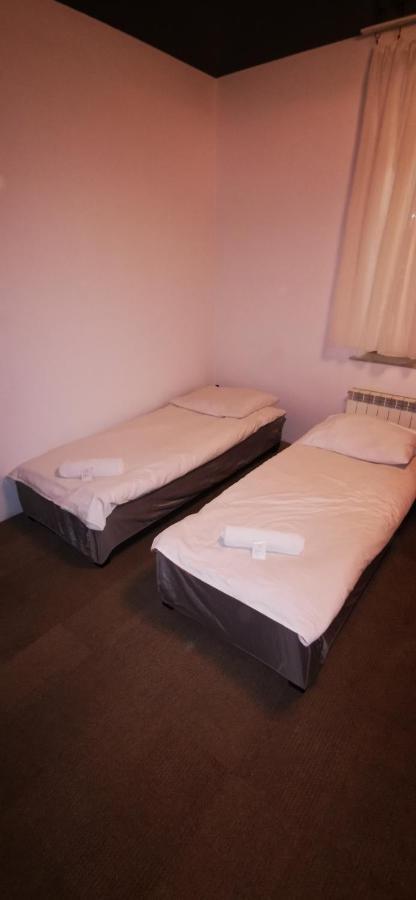 Hostel Warszawa-Ursus Экстерьер фото