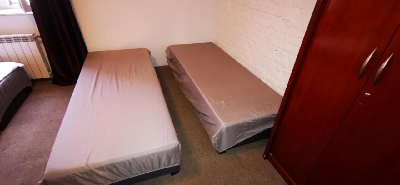 Hostel Warszawa-Ursus Экстерьер фото