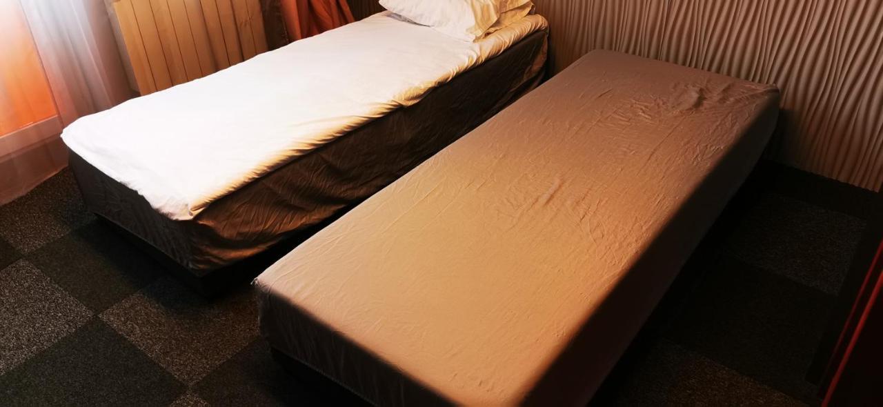 Hostel Warszawa-Ursus Экстерьер фото