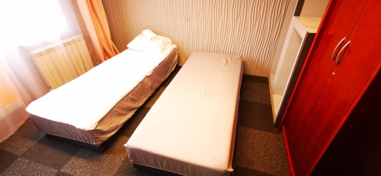 Hostel Warszawa-Ursus Экстерьер фото